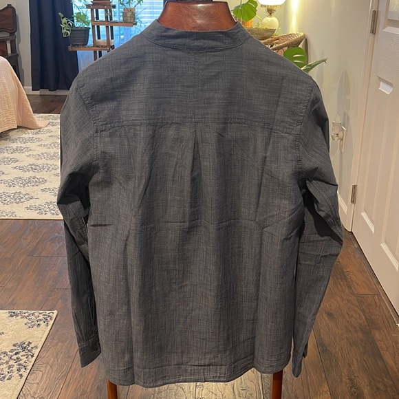 Mountain Hardware Women’s Camp Oasis Shirt sz M - Picture 2 of 8